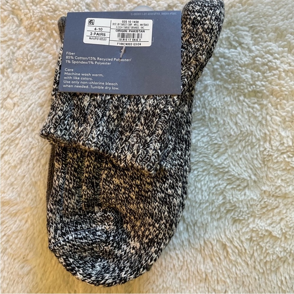 Universal Thread 3-Pack Gray Cotton Ankle Socks - Picture 3 of 4